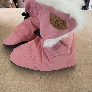 Jan & Jul Dusty Pink Stay-Put Winter Booties in box 12-18 M New